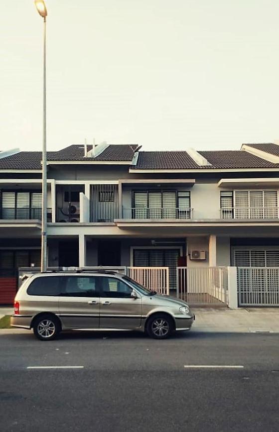 Sr Home-Stay @ Klia Kuala Lumpur Exterior foto